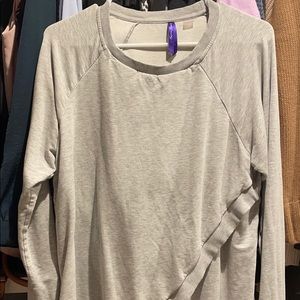 Seraphine nursing maternity sweatshirt